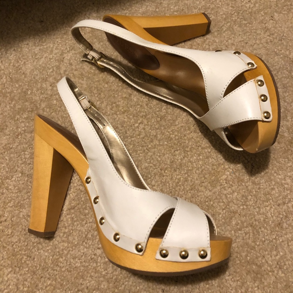 Guess heels
